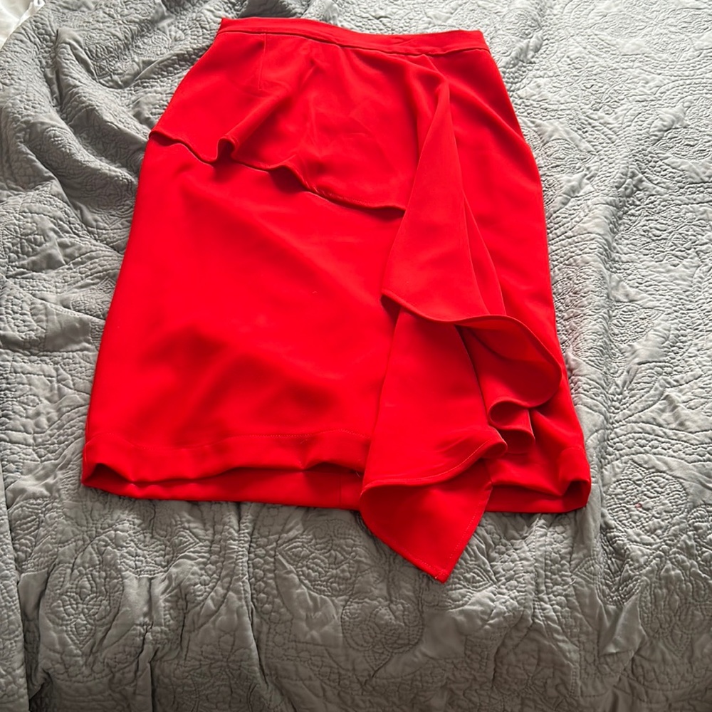 Rachel parcell red skirt